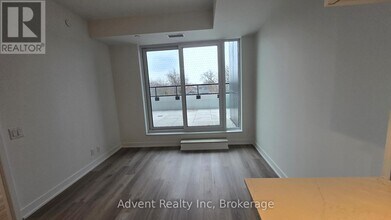 1660 Bloor St W in Toronto, ON - Building Photo - Building Photo