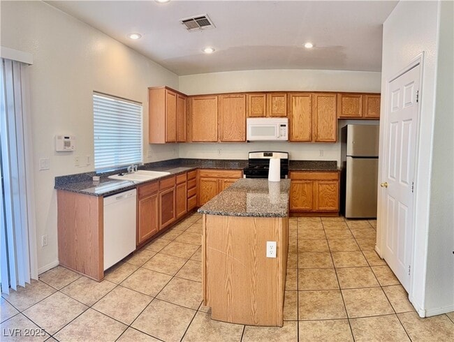 5624 Clotidle Soupert Ct in North Las Vegas, NV - Building Photo - Building Photo