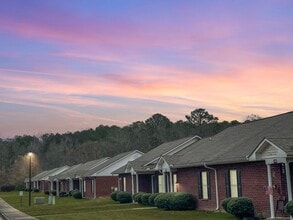 312 7th Ct N in Pell City, AL - Building Photo - Building Photo