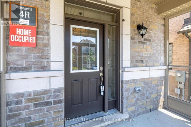 64 Collier Crescent in Markham, ON - Building Photo - Building Photo