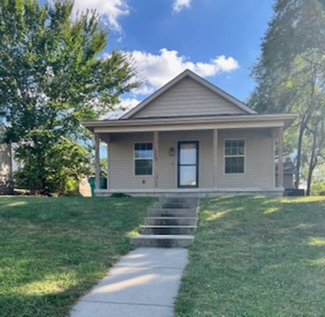 property at 113 Ferrel St