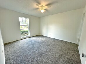 806 Merribrook Ln in Friendswood, TX - Building Photo - Building Photo