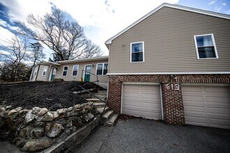 613 Middlesex Tpke, Unit New Section in Billerica, MA - Building Photo - Building Photo