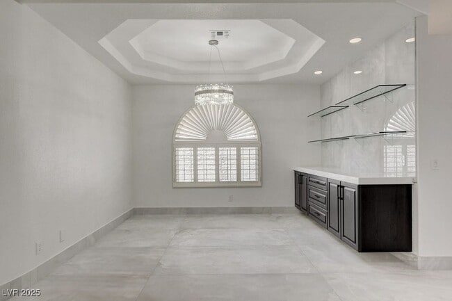 2132 Lookout Point Cir