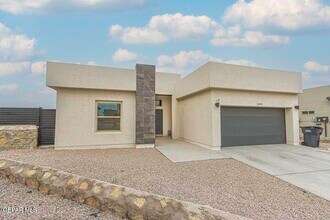 13699 Kathys Ct in Horizon City, TX - Building Photo - Building Photo