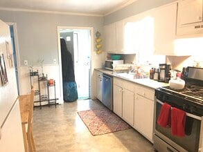 59 Elm St, Unit 1 in Somerville, MA - Building Photo - Building Photo