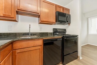 The Apartments at Oak Hill in Hagerstown, MD - Foto de edificio - Building Photo