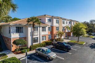 Fiore At The Gardens in Palm Beach Gardens, FL - Building Photo