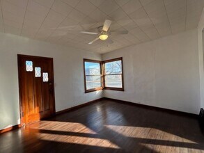 1303 Kane St in La crosse, WI - Foto de edificio - Building Photo