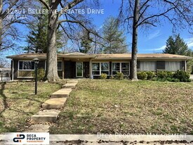 12801 Bellerive Estates Dr in Creve Coeur, MO - Building Photo