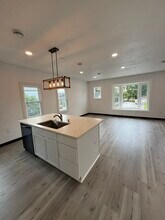 1325 N 8th St, Unit 1325 N. 8 in Sheboygan, WI - Foto de edificio - Building Photo