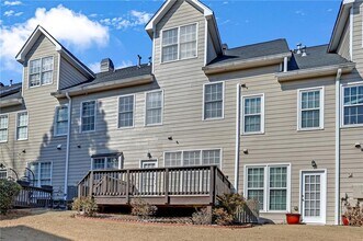 2318 Longcourt Wy in Atlanta, GA - Building Photo - Building Photo