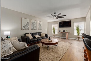 12430 W Willow Ave in El Mirage, AZ - Building Photo