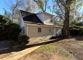 115 Hardin Dr in Athens, GA - Building Photo