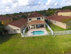 1365 Majesty Terrace in Weston, FL - Building Photo - Building Photo