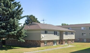 160 N 1st St W in Rexburg, ID - Building Photo - Building Photo