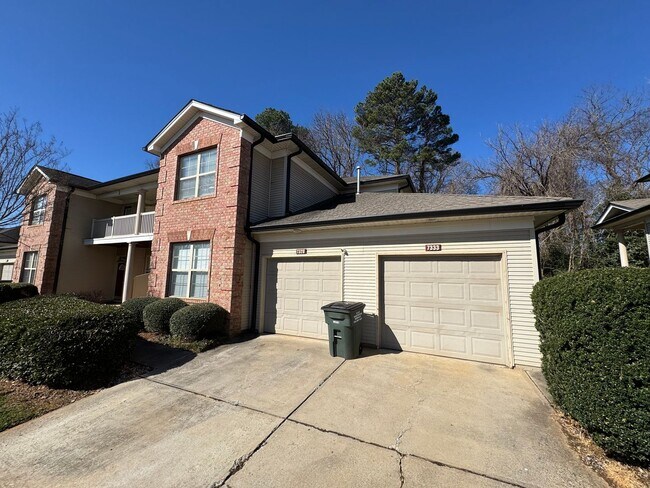 property at 7333 Michaels Landing Dr