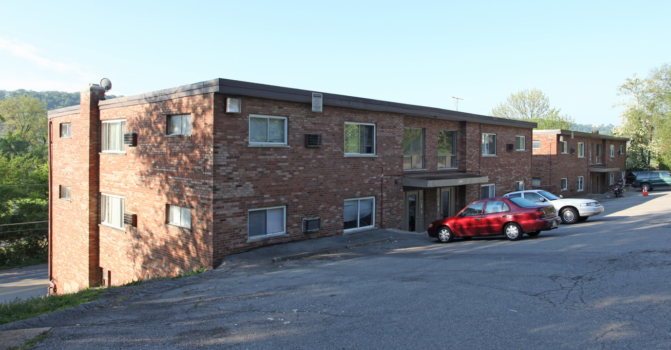 Riverside Apartments in Cincinnati, OH - Building Photo