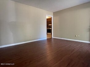 513 W Tracy St in Gulfport, MS - Building Photo - Building Photo
