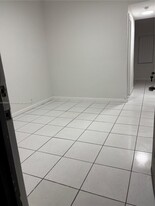 2070 Washington Ave in Opa Locka, FL - Building Photo