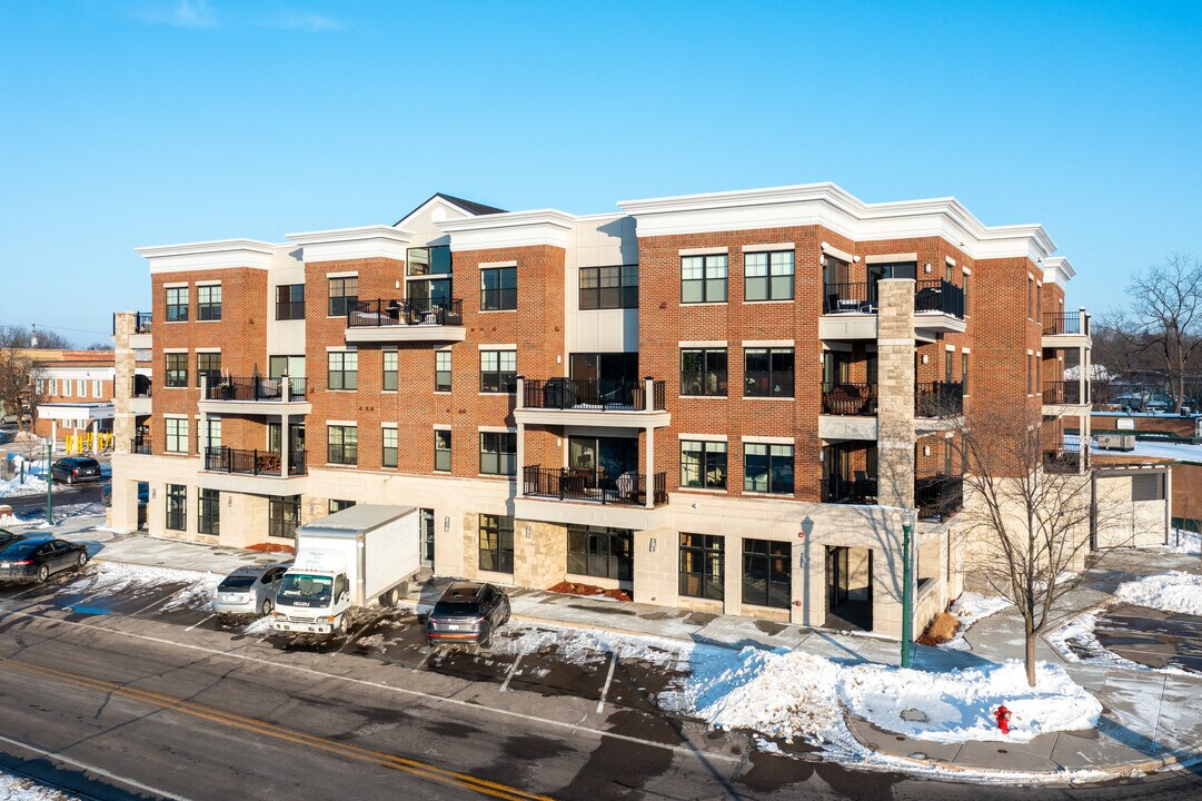 150 Jeffords in Dexter, MI - Foto de edificio