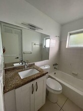 535 S Rainbow Dr in Hollywood, FL - Building Photo - Building Photo