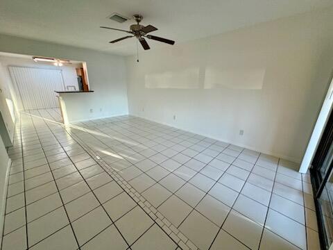 5933 Forest Hill Blvd in West Palm Beach, FL - Building Photo - Building Photo