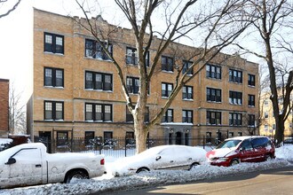 1849 W Lunt Ave in Chicago, IL - Building Photo - Building Photo