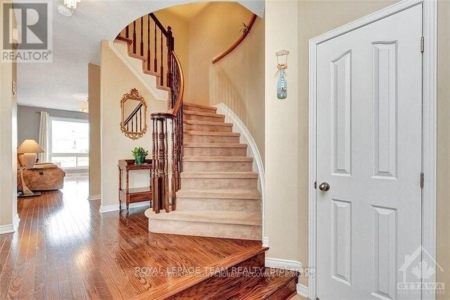 1086 Marconi Ave in Ottawa, ON - Building Photo - Building Photo