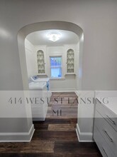 414 West St in Lansing, MI - Building Photo - Building Photo
