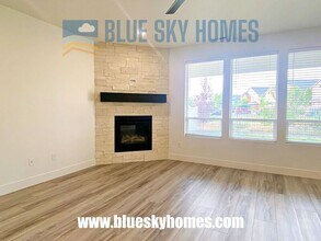 1836 E Knobcone Dr in Meridian, ID - Building Photo - Building Photo