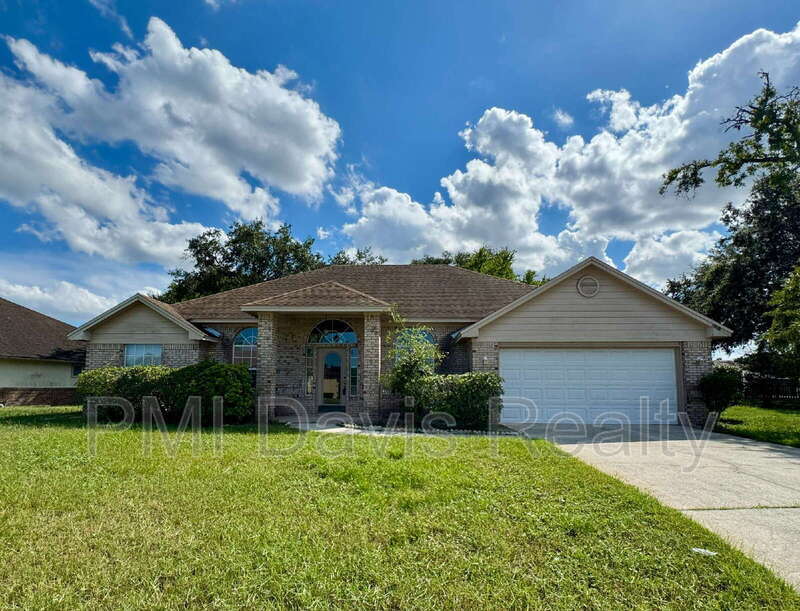 9092 Camshire Dr in Jacksonville, FL - Building Photo