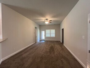 7772 Ferndale Dr in Olive Branch, MS - Building Photo - Building Photo
