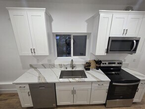 6567 Norman Ln in San Diego, CA - Building Photo - Building Photo