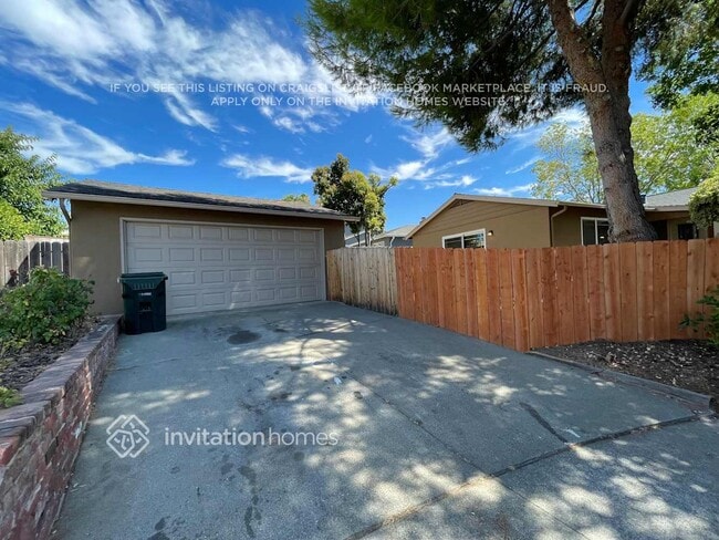 5 Echo Cir in Antioch, CA - Building Photo - Building Photo