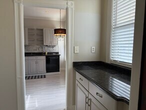 38 Russell St in Malden, MA - Building Photo - Building Photo