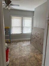8308 N 11th St in Tampa, FL - Foto de edificio - Building Photo