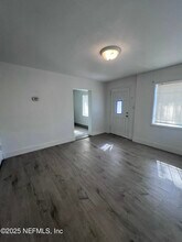 4022 Emerson St in Jacksonville, FL - Building Photo - Building Photo