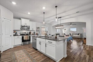 6326 Matagorda Rd in Belton, TX - Building Photo