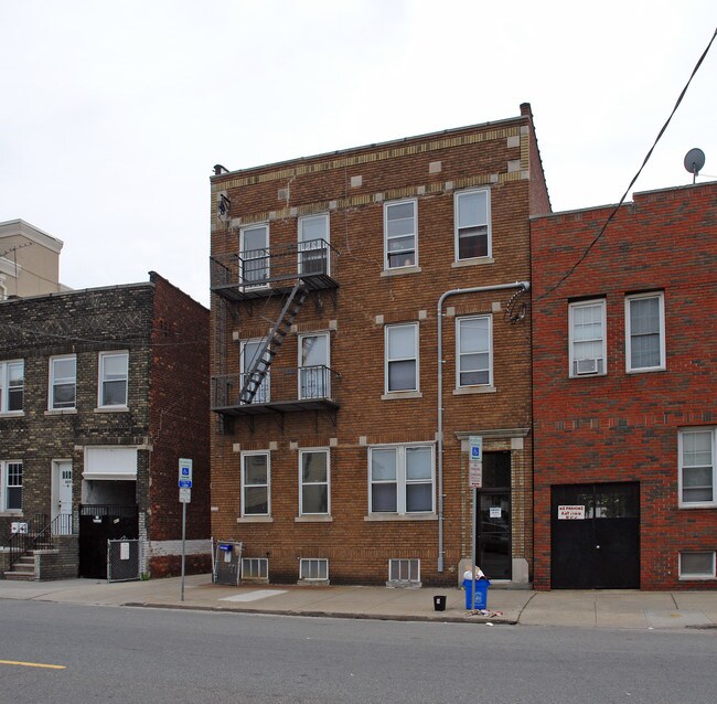 405 Chestnut St in Newark, NJ - Building Photo - Building Photo