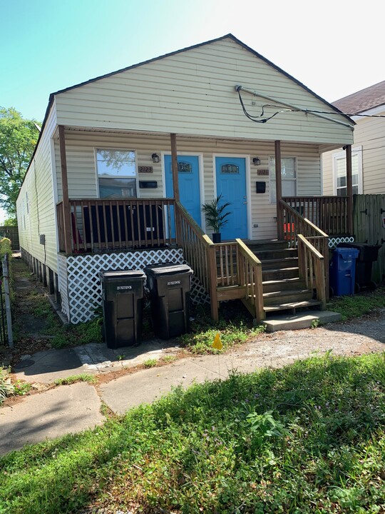 2123 Bienville St in New Orleans, LA - Building Photo