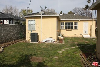 2561 Tilden Ave in Los Angeles, CA - Building Photo - Building Photo