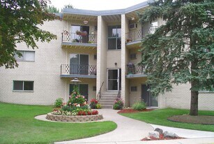 1651 Cumberland St, Unit 10