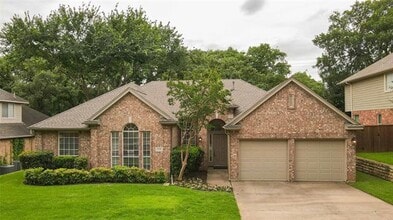 2698 Pinehurst Dr in Grapevine, TX - Building Photo - Building Photo
