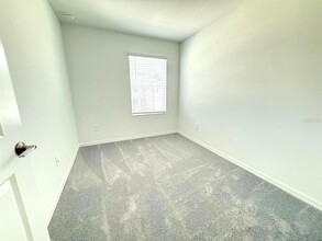 10197 Trumpet Honeysuckle Wy in San Antonio, FL - Building Photo - Building Photo