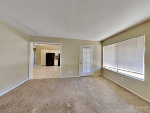 5223 W Aster Dr in Glendale, AZ - Building Photo - Building Photo