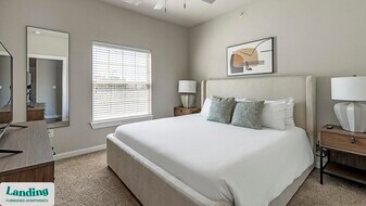 2745 Westpointe Dr, Unit 16207 in New Braunfels, TX - Building Photo