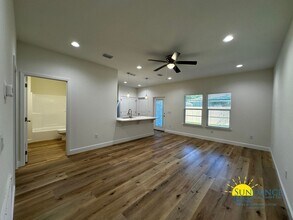 787 Navy St in Fort Walton Beach, FL - Building Photo - Building Photo