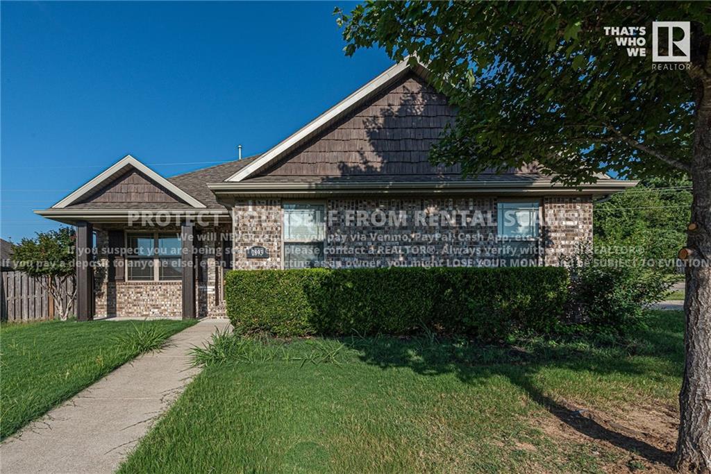 2893 N Seneca Ave in Fayetteville, AR - Building Photo