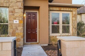 6814 E Riverside Dr in Austin, TX - Building Photo - Building Photo
